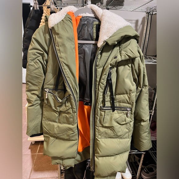 Orolay Women's Thickened Down Jacket - Picture 5 of 9